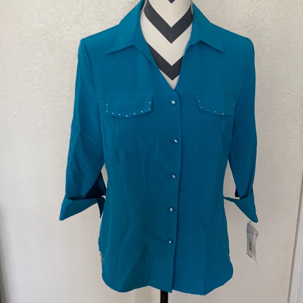 NWT - TEAL COLORED 3/4 SLEEVE TOP